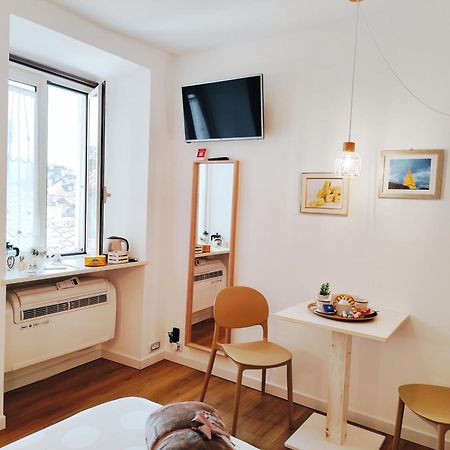 Calin Apartment Turijn Buitenkant foto