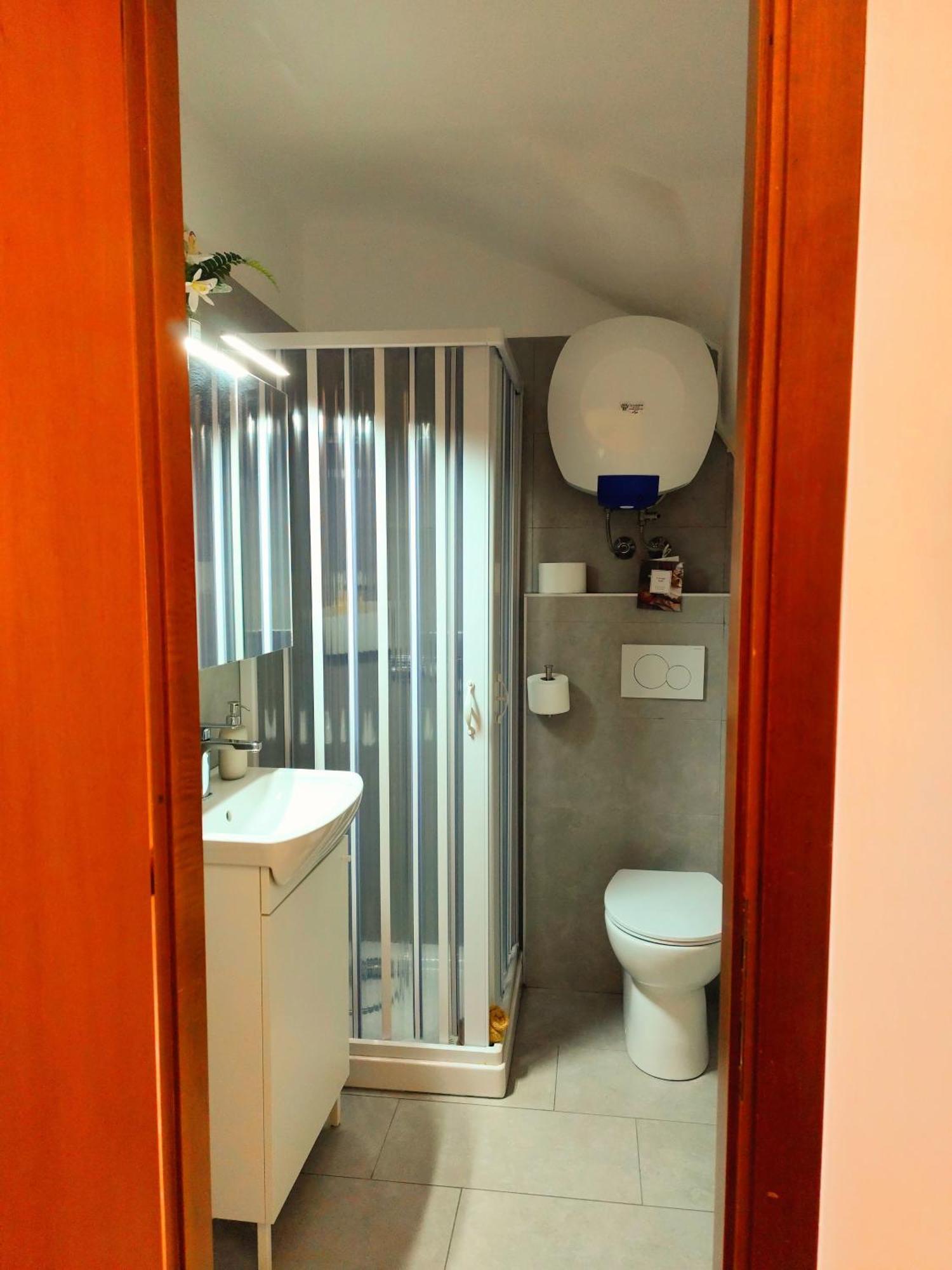 Calin Apartment Turijn Buitenkant foto